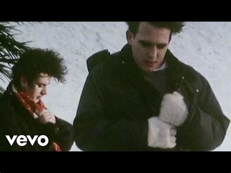 The Cure - Pictures Of You - YouTube