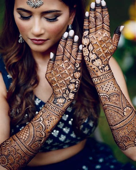 50+ Wedding Dulhan Mehndi Designs to Flaunt on Your Big Day | Bridal ...