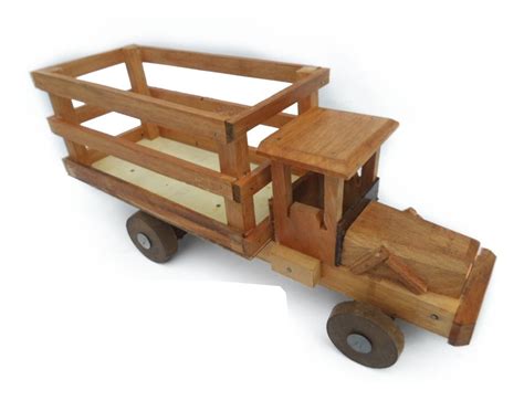 Carro Carrito De Madera Juguete Adorno Para Niños Artesanía - Bs. 9.900 ...