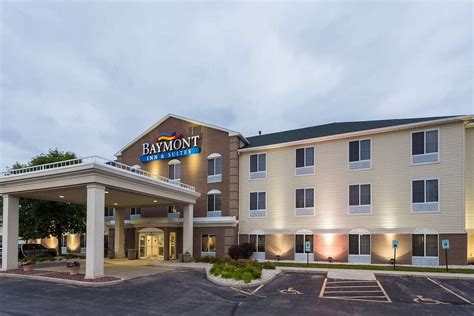 BAYMONT BY WYNDHAM WATERFORD/BURLINGTON WI $106 ($̶1̶1̶7̶) - Updated ...