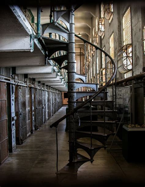 When Did Alcatraz Close (And Why?) | City Experiences