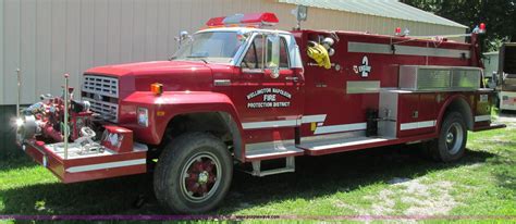 1985 Ford F800 fire truck in Wellington, MO | Item AX9427 sold | Purple ...