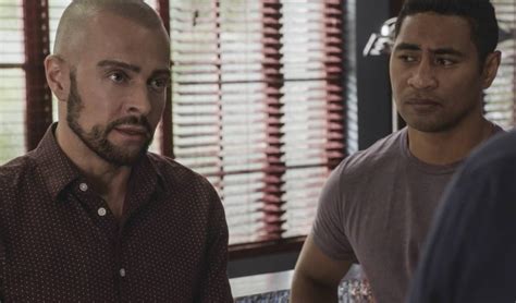 Photo de Beulah Koale - Hawaii Five-0 (2010) : Photo Joey Lawrence ...