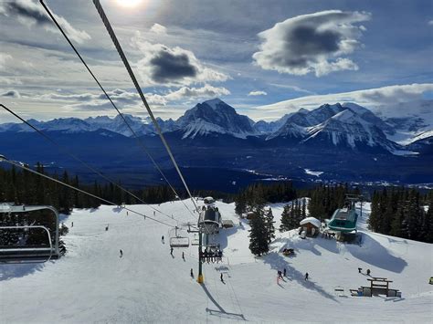 Lake Louise Lake Louise Ski Resort - photo, review, location