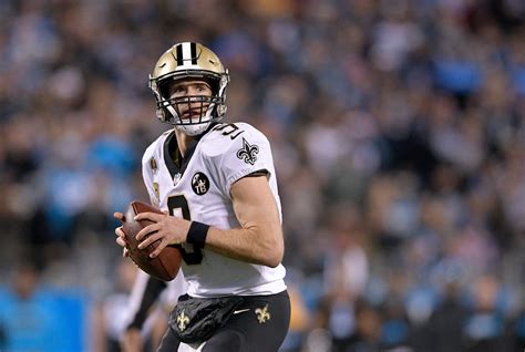 What's Wrong with Drew Brees? Saints QB Falls Behind Patrick Mahomes in ...