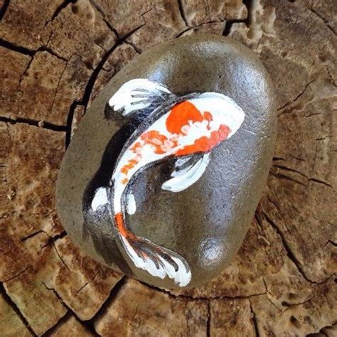 River Rock Koi Fish - Etsy | Painted river rocks, Rock painting ...