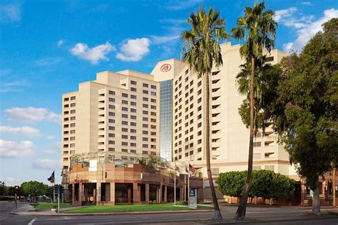 HILTON LONG BEACH - Updated 2021 Prices, Hotel Reviews, and Photos (CA ...