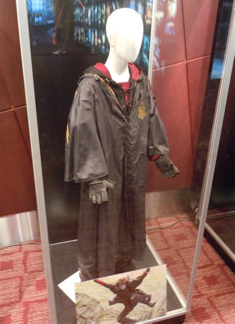 Hollywood Movie Costumes and Props: Original Harry Potter Hogwarts ...