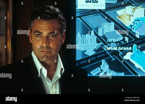 Ocean’s eleven george clooney hi-res stock photography and images - Alamy