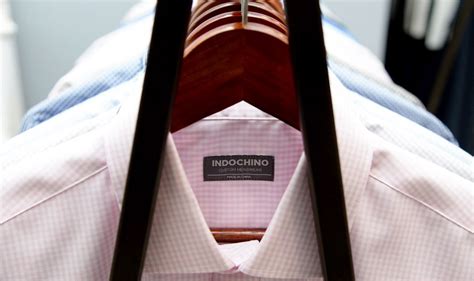 6 Simple Dress Shirt Hacks – Indochino Blog