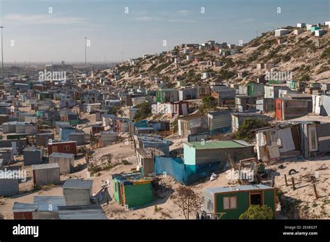 Khayelitsha slum hi-res stock photography and images - Alamy