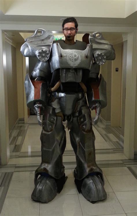 Fallout 3 Power Armor Cosplay - bmp-get