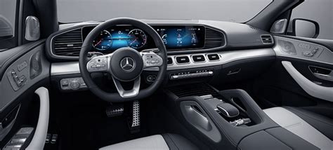 2021 Mercedes-Benz GLE Interior Features & Dimensions | Tech, Seating ...