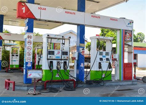 Pertamina Gas Stations Are No Longer In Use. Pertamina Refueling ...