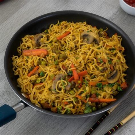 Maggi Noodles Recipe (Masala Noodles) - Yellow Chili's