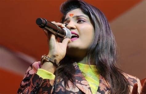 Bhojpuri singer Nisha Upadhyay Suffers Bullet Injury During Celebratory ...