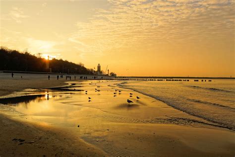 Kołobrzeg - Plaża wschodnia w Kołobrzeg, Photo by GB #kolobrzeg | Beach ...