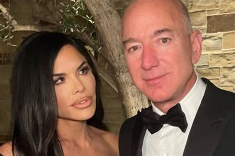 Inside Jeff Bezos and Lauren Sánchez's 'Romantic' Engagement Trip ...