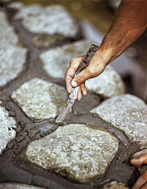 Fieldstone Wall: Learn How to Build One in 6 Steps - This Old House