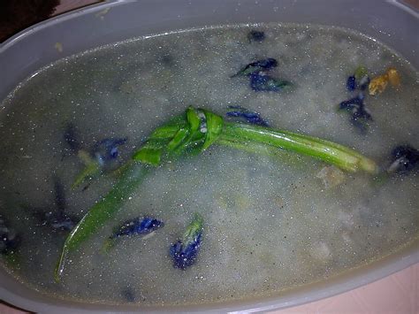 Cooking Pleasure: FRAGRANT BLUE PEA FLOWER RICE