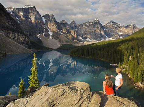 Banff Lake Louise Jasper Tour - Jasper Adventure Centre