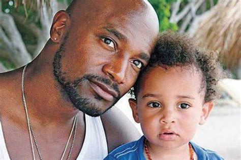 7 Facts About Taye Diggs And Idina Menzel's Son Walker Nathaniel Diggs ...