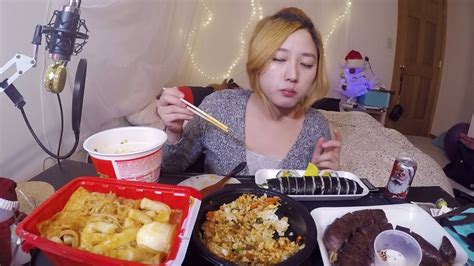 Korean Street Food | MUKBANG - YouTube