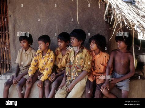 Kurumba tribe hi-res stock photography and images - Alamy