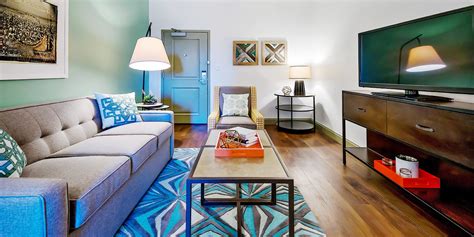 Hotel Indigo Savannah Historic District | Travelzoo