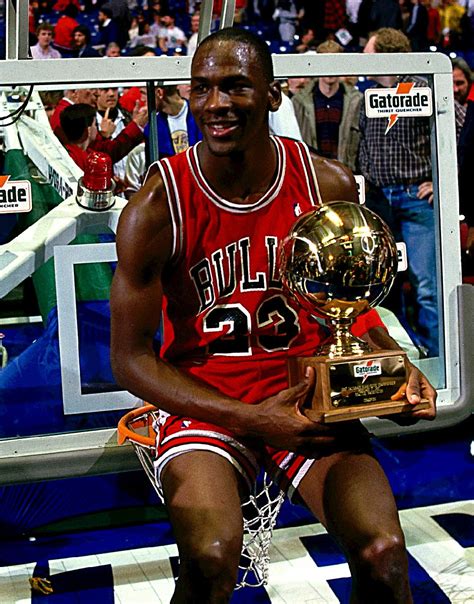 Michael Jordan-Dunk Contest Champ Gone but not forgotten | Michael ...