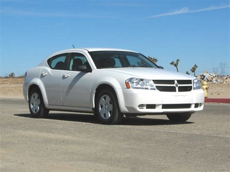 DODGE Avenger sedan 2.4 16V (152 AG) car technical data. Power. Torque ...