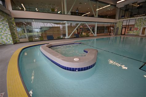 Lazy River - MINTO recreation center Barrhaven, City of Ottawa Pool ...