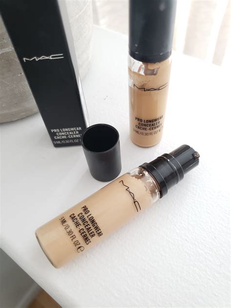 MAC Cosmetics Pro Longwear Concealer reviews in Concealer - Prestige ...