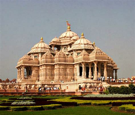 Swaminarayan Akshardham Temple in Delhi - PixaHive