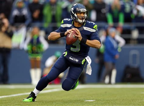 For a Deep Playoff Run, the Seahawks Need Russell Wilson to be RUSSELL ...