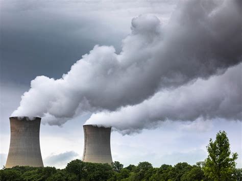 Nuclear waste storage plans aren't as safe as we thought, experts warn ...