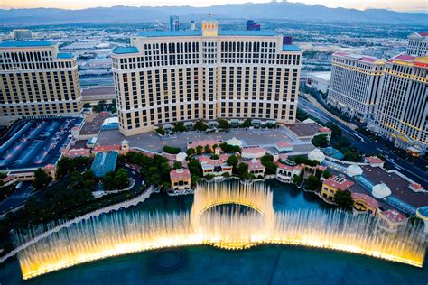 7 outrageous Vegas experiences - International Traveller