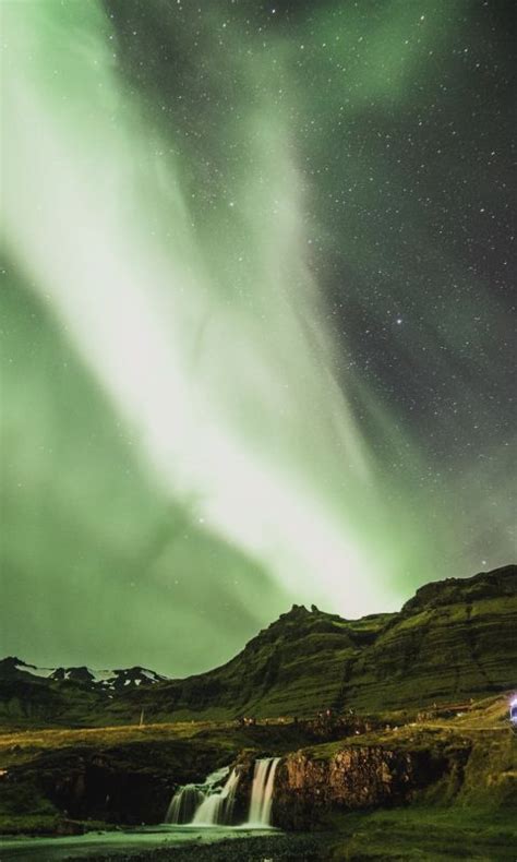 aurora lights wallpaper 720x1280