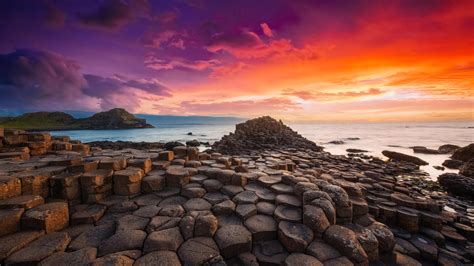 Bing image: The Giants Causeway, Northern Ireland - Bing Wallpaper Gallery