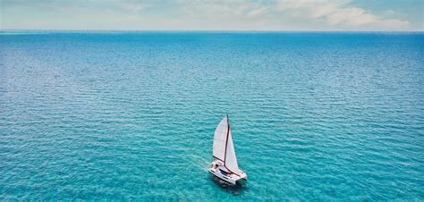 How to Plan a Yacht Charter Vacation | American Sailing