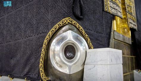 History of Hajr e Aswad: How was it stolen? - Life in Saudi Arabia