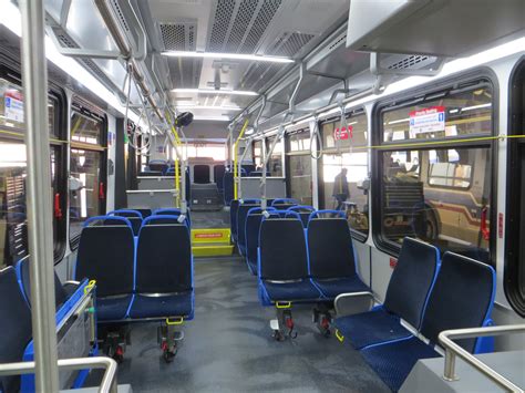 CTA Unveils New Nova LFS Buses - ChicagoBus.org