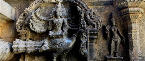 Thanjavur Temple : Tamil Nadu's Glory : India Travel Tour