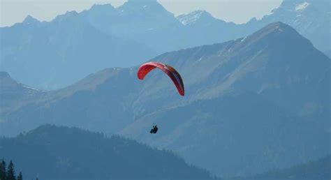 Paragliding Grouse Mountain, Vancouver - Tandem & Experienced