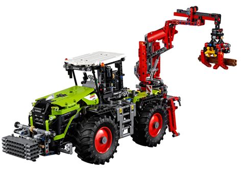 Buy LEGO Technic: CLAAS XERION 5000 TRAC VC (42054) at Mighty Ape NZ