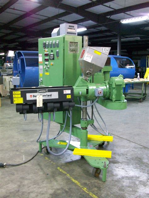 Davis-Standard Vertical & Horizontal Extruders Added to Stock