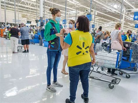 Walmart workers reveal the most shocking part of their jobs, from ...