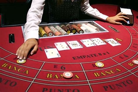 Why Is Baccarat Such A Popular Online Casino Game?