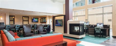 Extended Stay, Pet-Friendly Hotel In Bloomington, IL | Residence Inn