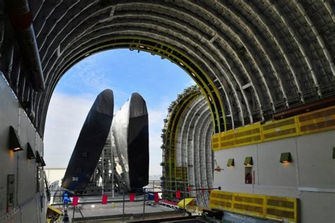 Boeing marks 1,000th 787 with first look inside a Dreamlifter | The ...